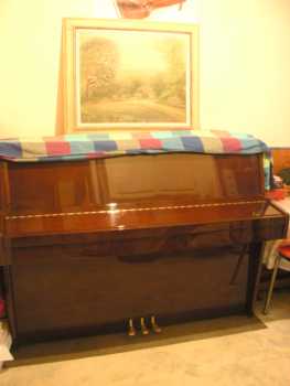 Fotografía: Proponga a vender Piano vertical KAWAI