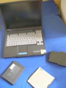 Fotografía: Proponga a vender Ordenadore portatile COMPAQ - E500