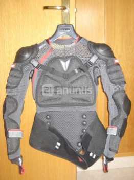 Fotografía: Proponga a vender Prenda de vestir Hombre - DAINESE - PROTECCIONES BMX