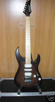 Fotografía: Proponga a vender Guitarra YAMAHA - RGX 721 M