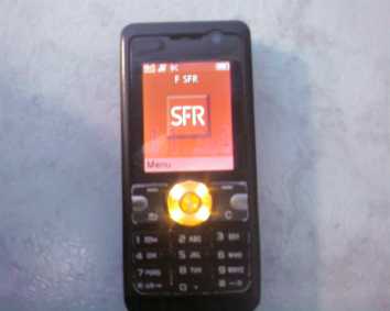 Fotografía: Proponga a vender Teléfono móvile SONY ERICSON - V630I