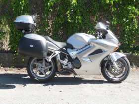 Fotografía: Proponga a vender Moto 800 cc - HONDA - VFR
