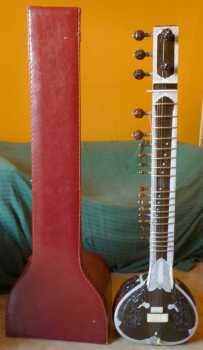 Fotografía: Proponga a vender Guitarra e instrumento a cuerda