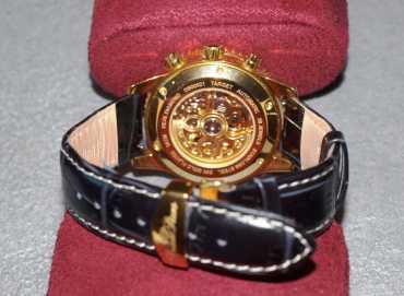 Fotografía: Proponga a vender 3 Relojs cronógrafos Hombre - 2010 - 2010