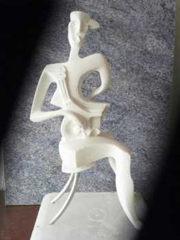 Fotografía: Proponga a vender Estatua Mármol - SCULPTURE DARIUS ( DEUX MUSICIENS EN UN ) - Contemporáneo