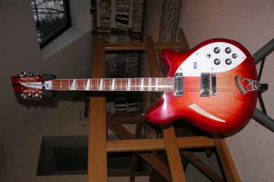 Fotografía: Proponga a vender Guitarra RIKENBAKER - 360-12