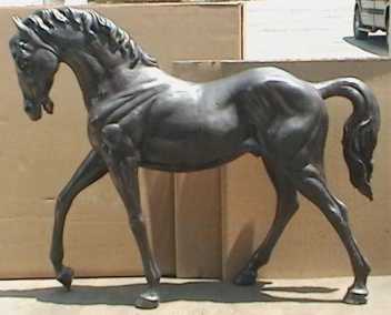 Fotografía: Proponga a vender Estatua Bronce - BRONZE SCULPTURE OF A MEDIUM-SIZED HORSE (11 HANDS - Contemporáneo