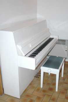 Fotografía: Proponga a vender 2 Pianos verticals HOHNER - + TABOURET ASSORTI