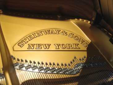Fotografía: Proponga a vender Piano de cola STEINWAY & SONS - MODELLO D