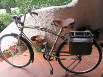 Fotografía: Proponga a vender Bicicleta TRUSSARDI - TRUSSARDI
