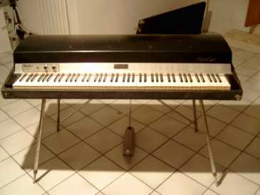 Fotografía: Proponga a vender Piano numérico FENDER RHODES - RHODES MARK I STAGE PIANO 88 TASTI