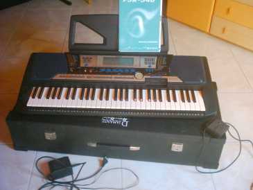 Fotografía: Proponga a vender Piano y sintetizadore YAMAHA - PSR 540