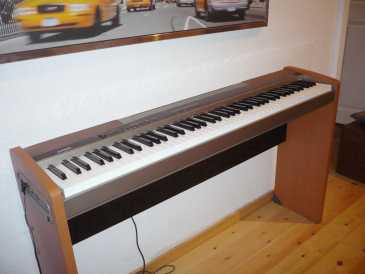 Fotografía: Proponga a vender Piano y sintetizadore CASIO PRIVIA PX100 - CASIO PRIVIA PX100